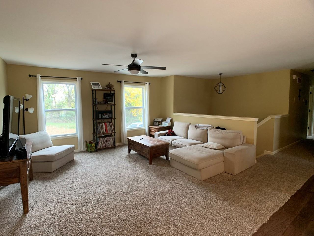 307 3rd St - Photo 4 of 23