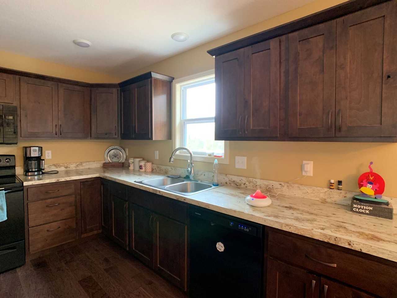 307 3rd St - Photo 7 of 23