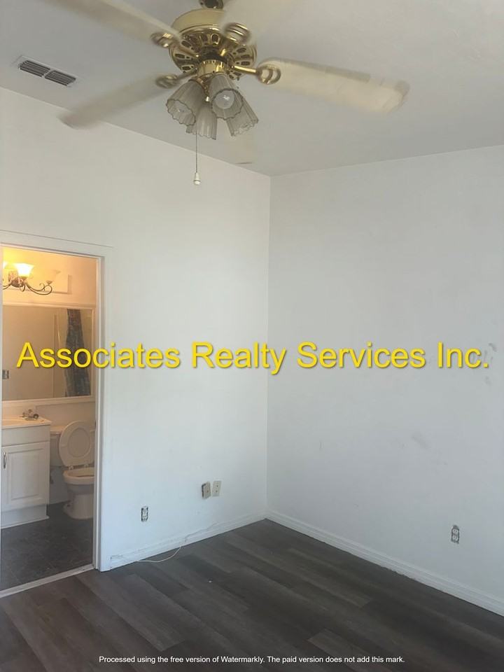 4029 Sw 21st Rd - Photo 6 of 8