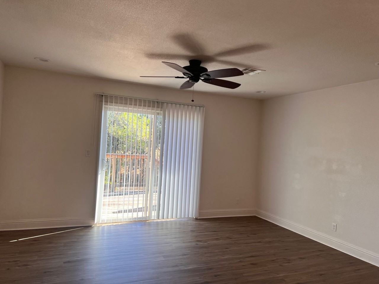 1845 Mesa St - Photo 7 of 18