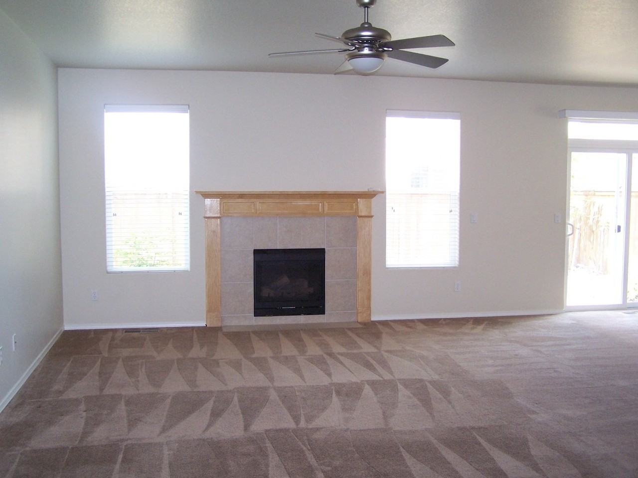 1150 Ludgate Dr - Photo 3 of 5