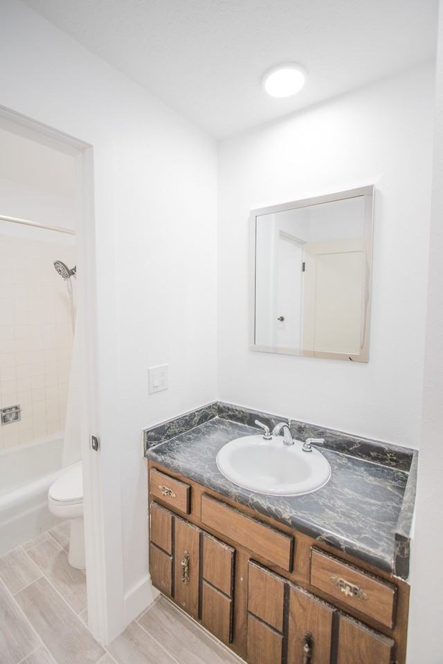 1323 Straight Creek Dr - Photo 6 of 15