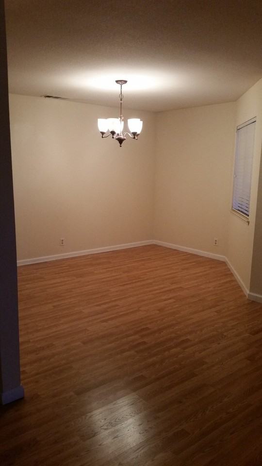 22701 Cascade Dr - Photo 6 of 17