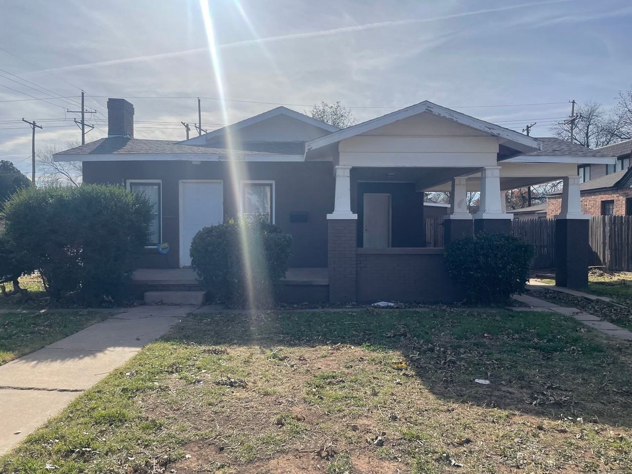 2301 17th St - Photo 2 of 23