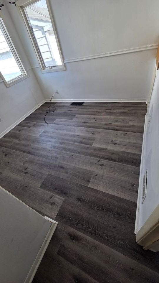 1407 5th St Se #A - Photo 6 of 6