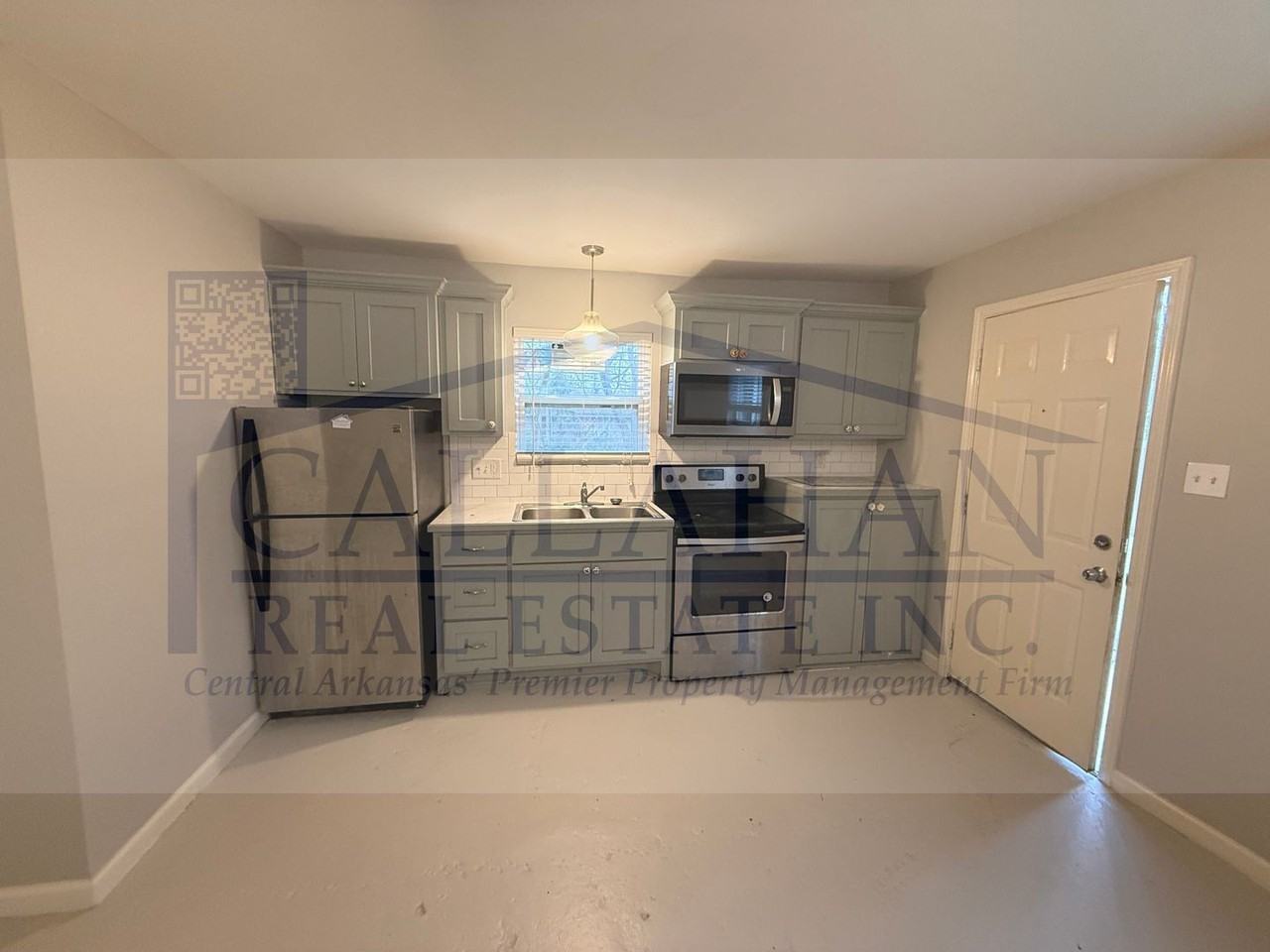 206 1/2 E G Ave - Photo 3 of 8