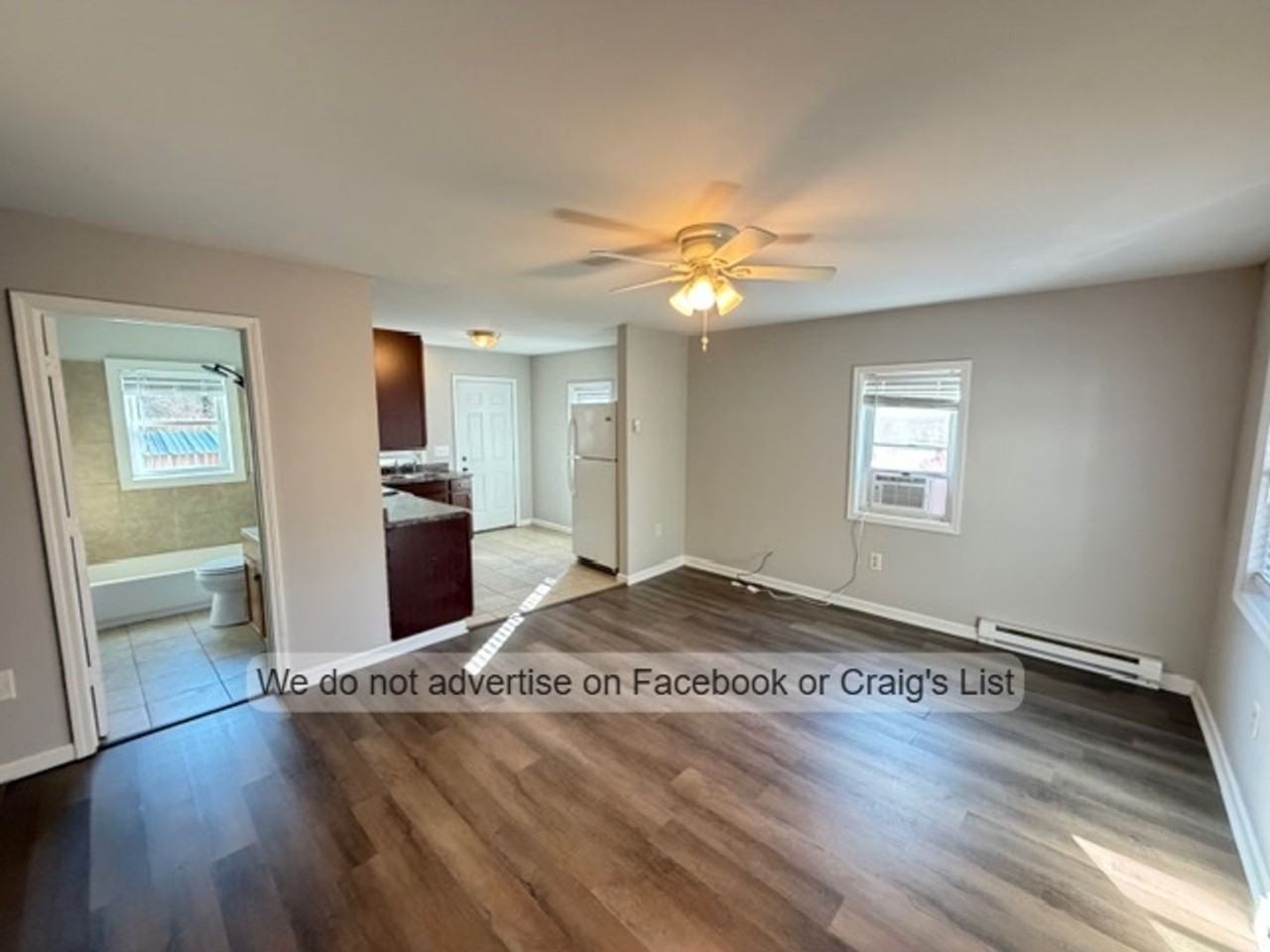 834 E Orange St - Photo 2 of 9