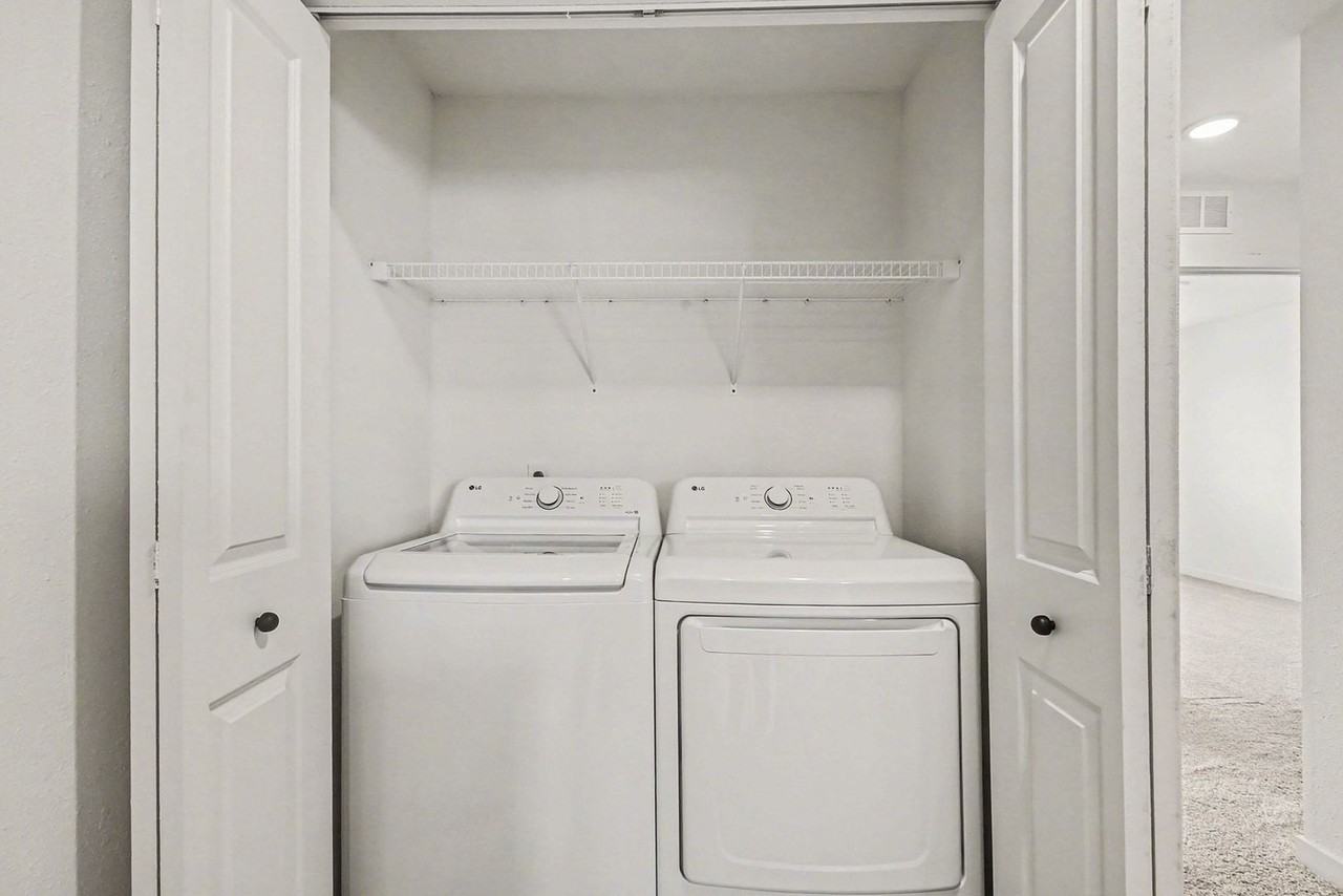 6155 Tigris Ave - Photo 7 of 25