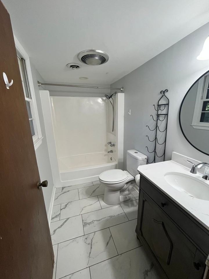 1160 1160 W Blue Ridge Road - 1160 W Blue Ridge Road - Photo 6 of 8