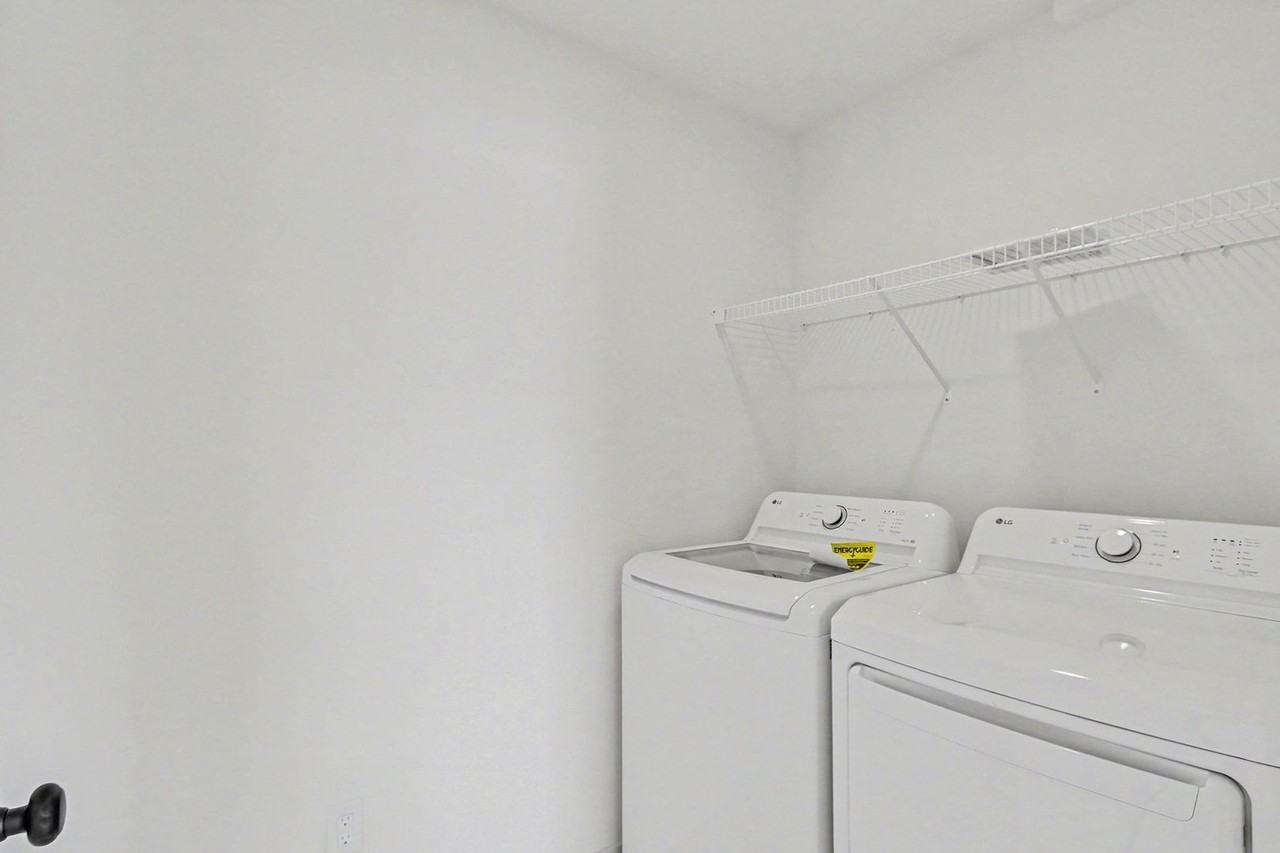 114 Iris Ct - Photo 7 of 19