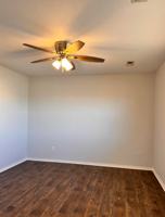 featured image of 2212 E 8th St #D