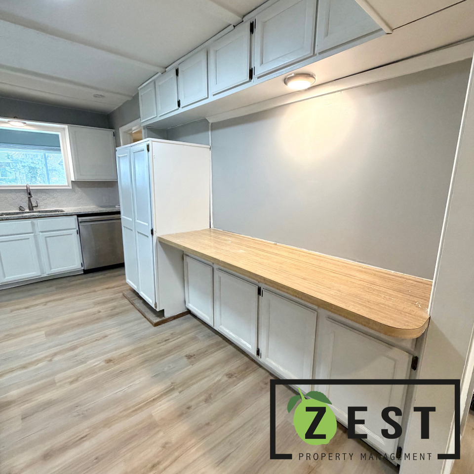 2175 Ridgemont Rd - Photo 6 of 17