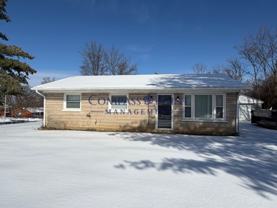 201 Newcastle Ct - Photo 1 of 1