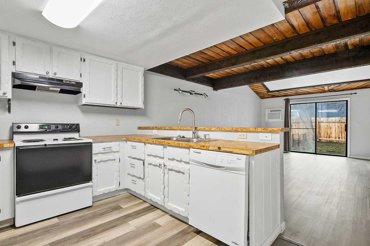 Building #1 - Photo 5 of 20