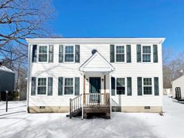 featured image of 117 Five Oaks Ln