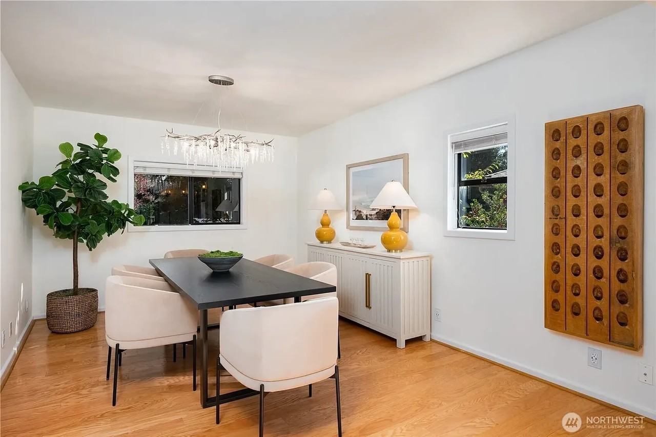 18344 Wallingford Ave N - Photo 6 of 22