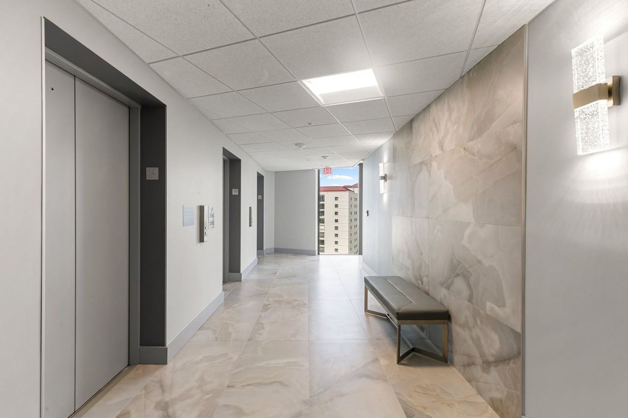 58 N Collier Blvd - Photo 2 of 33