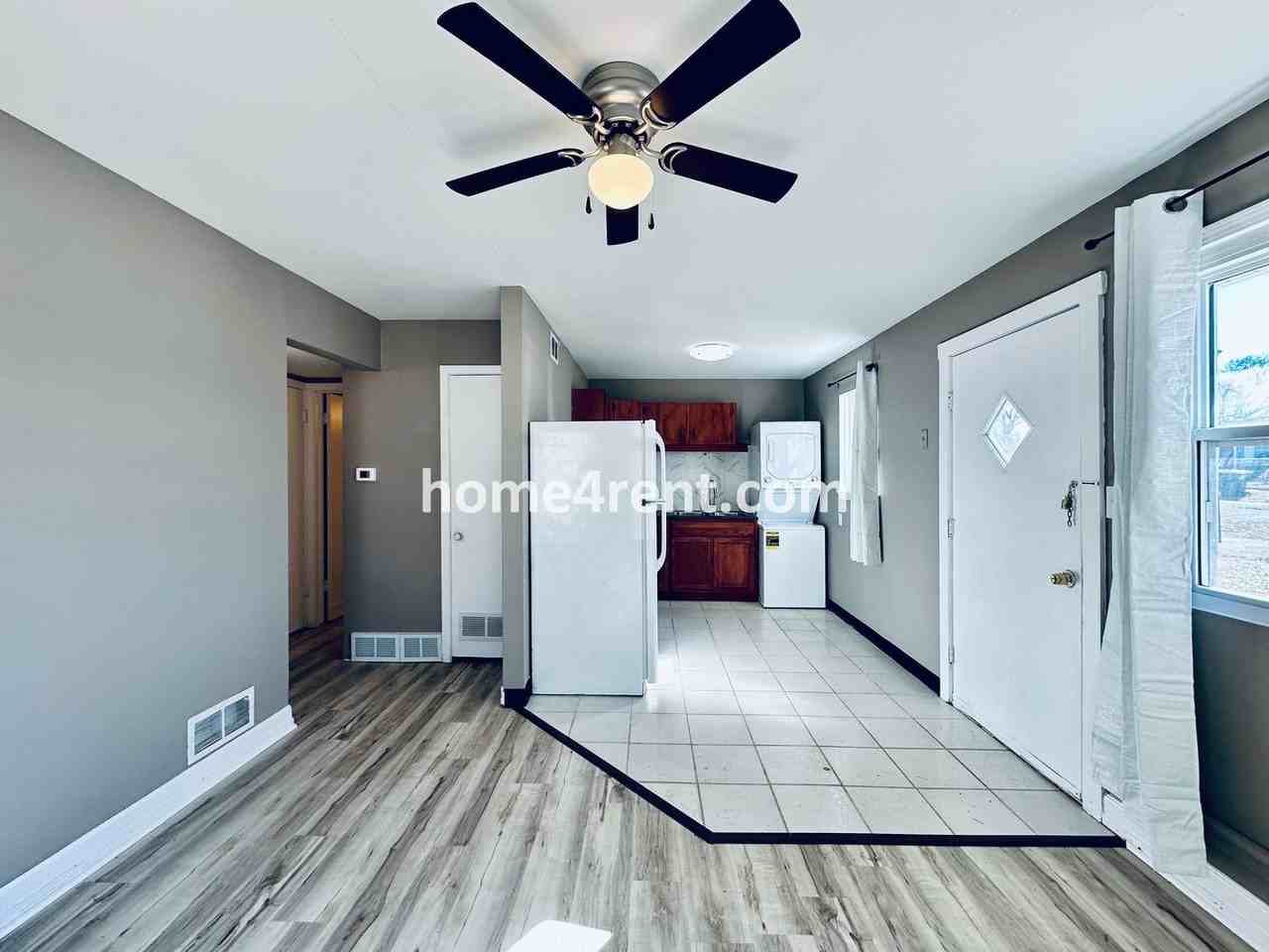 6206 E 154th Ter #A - Photo 6 of 23