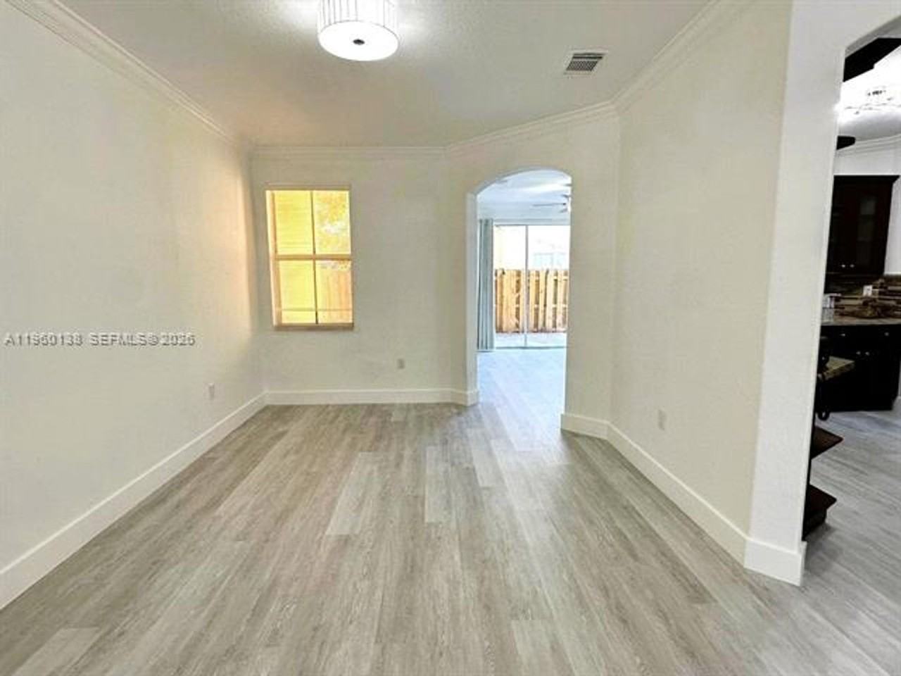 11362 11362 SW 137th Pl  th 11362 - Photo 3 of 25