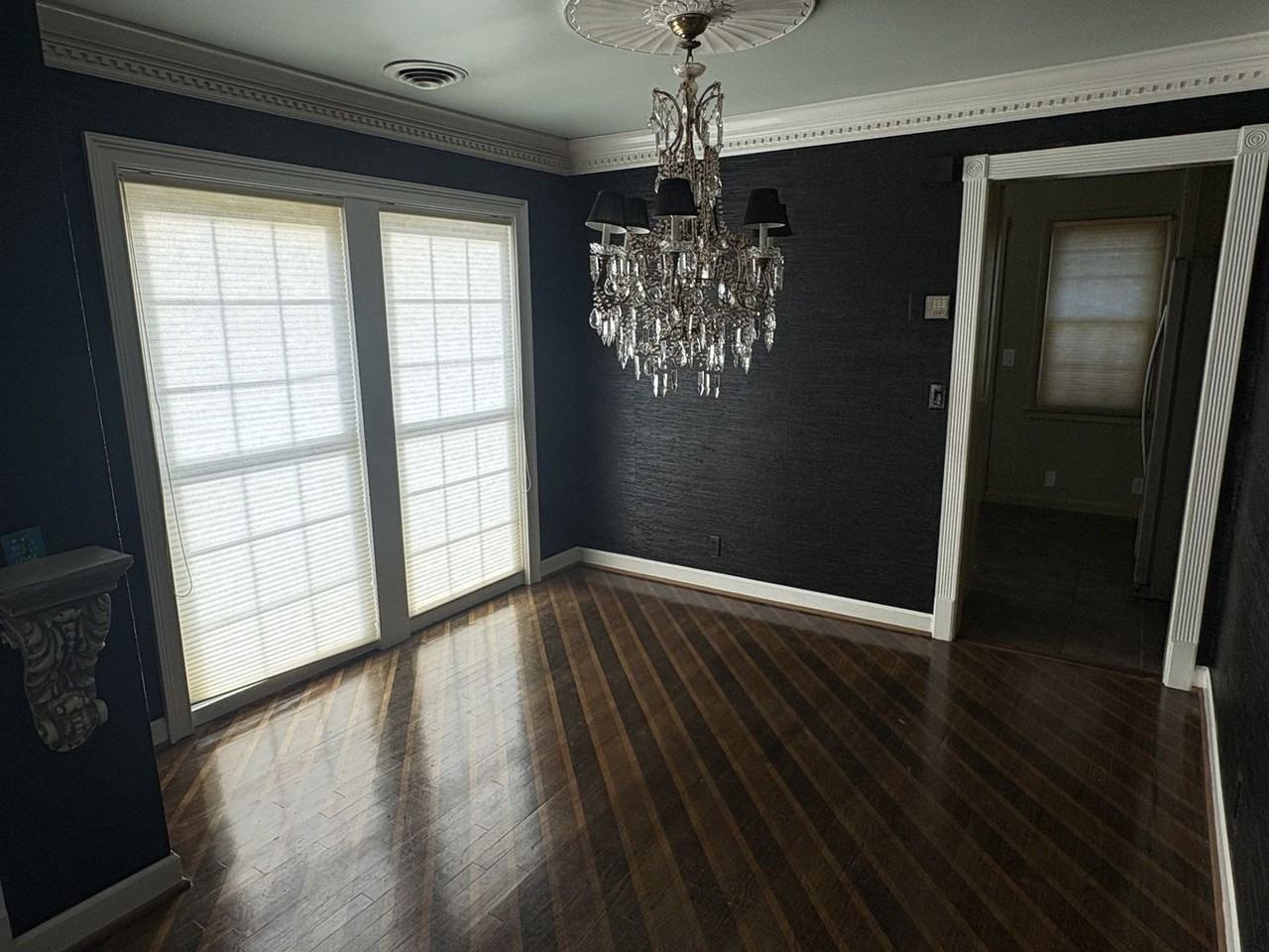 3300 Overlook Dr - Photo 6 of 33