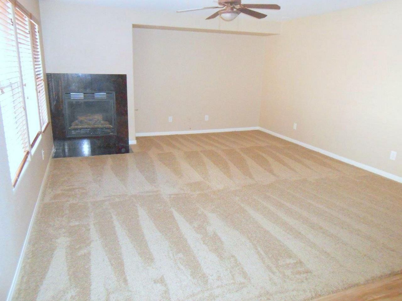 11243 Fort Vasquez St - Photo 6 of 32