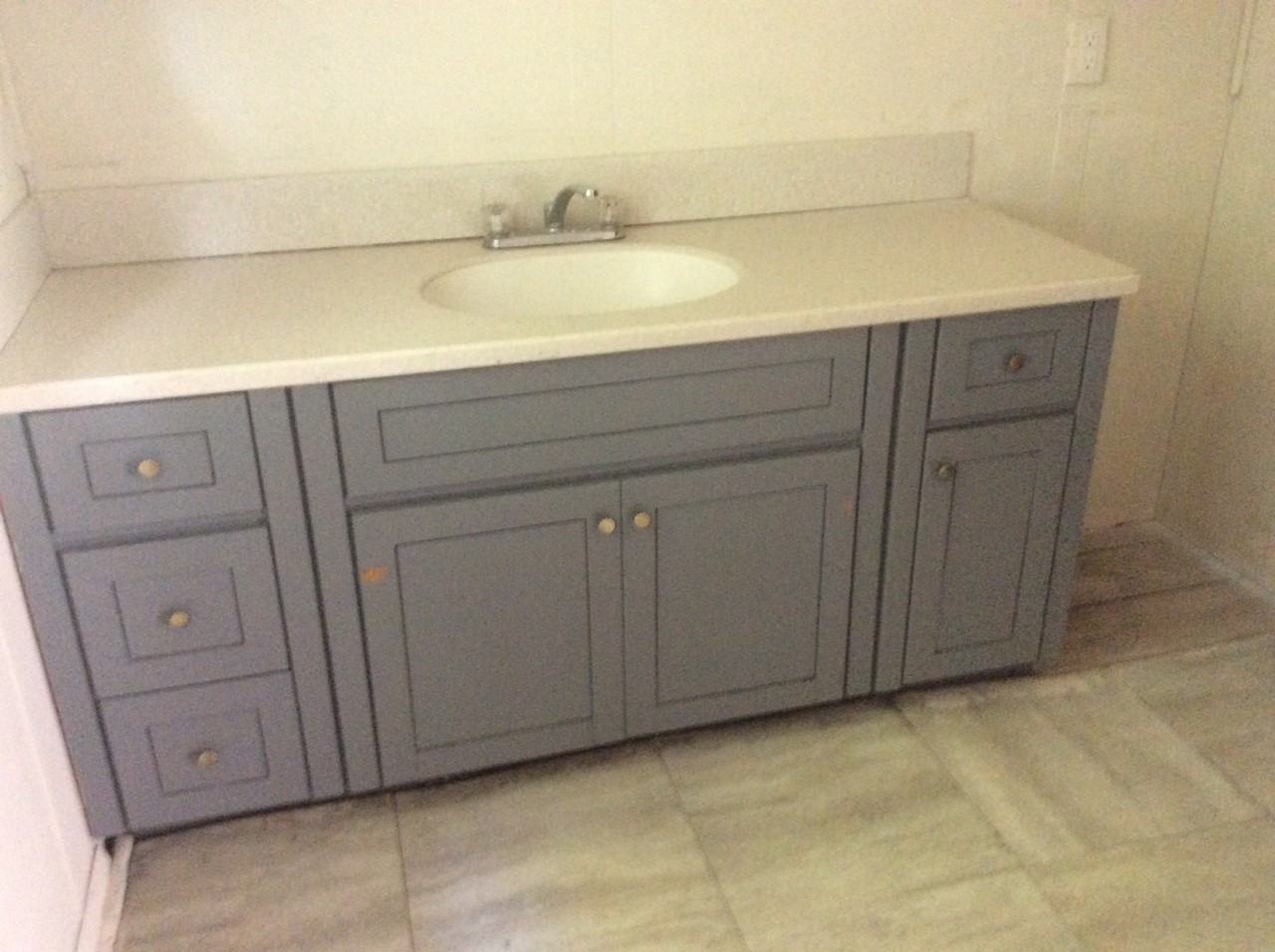 720 Alliance Ave - Photo 3 of 11