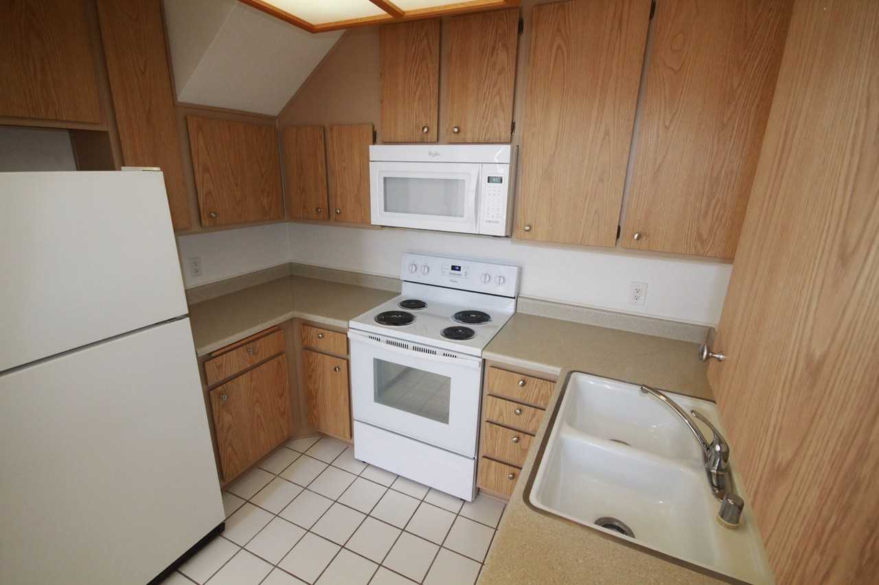 4050 Rosenda Ct #239 - Photo 6 of 14