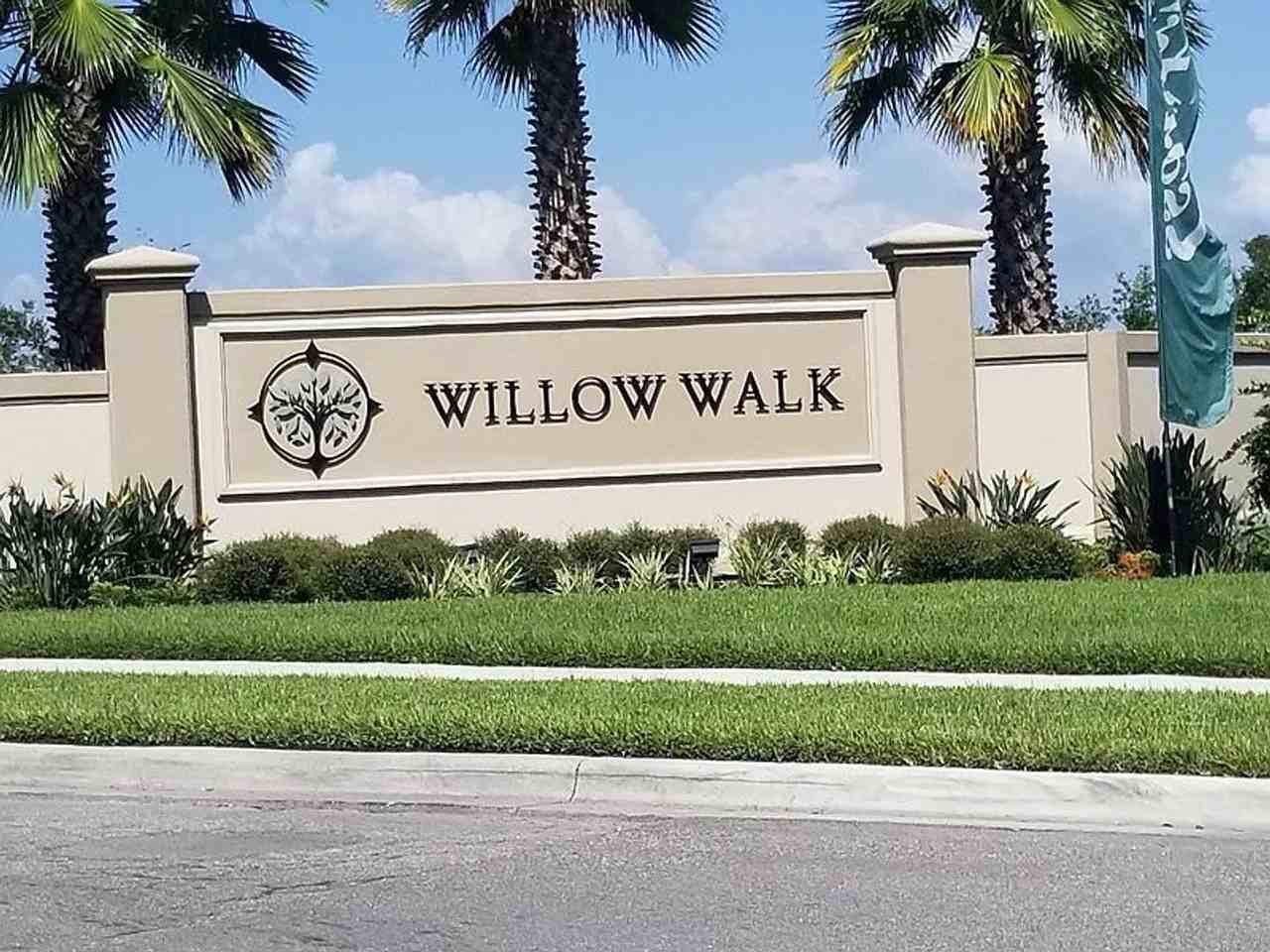 3817 Wayfarer Way - Photo 3 of 18