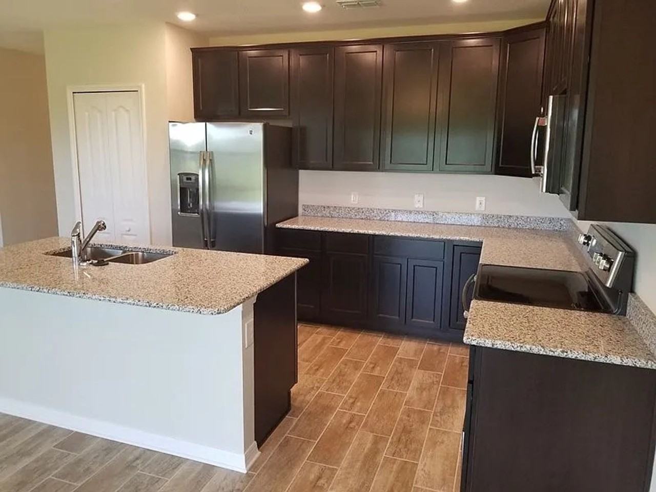 3817 Wayfarer Way - Photo 5 of 18