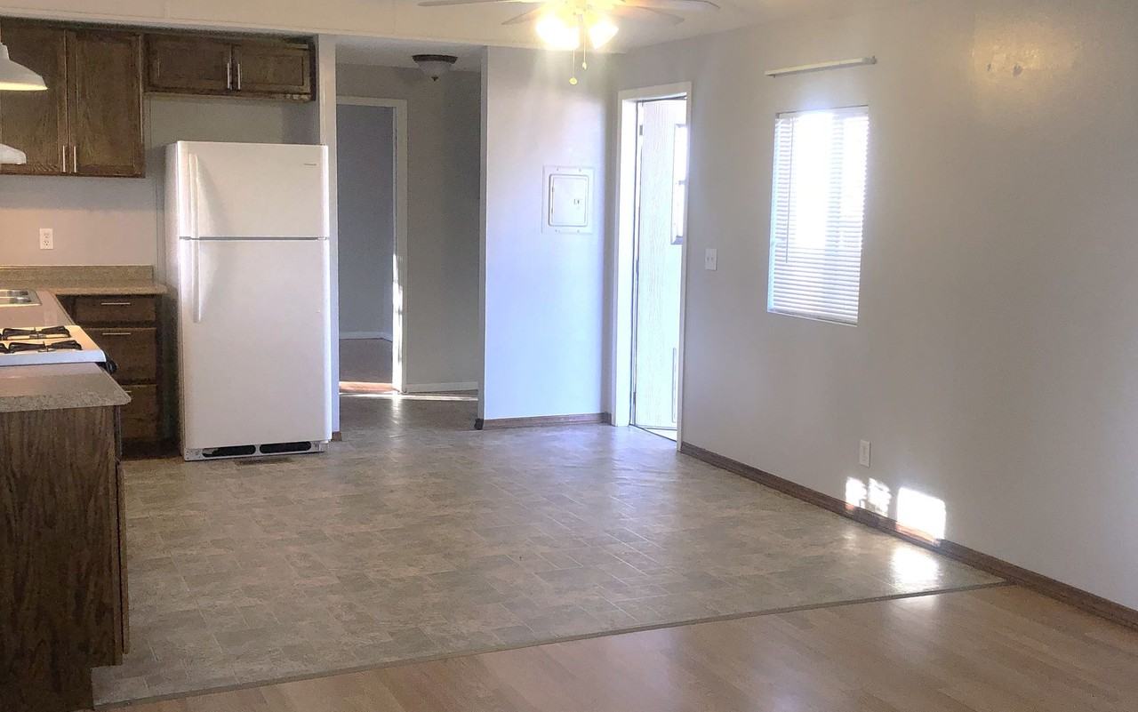 2304 E John L Ave - Photo 6 of 17