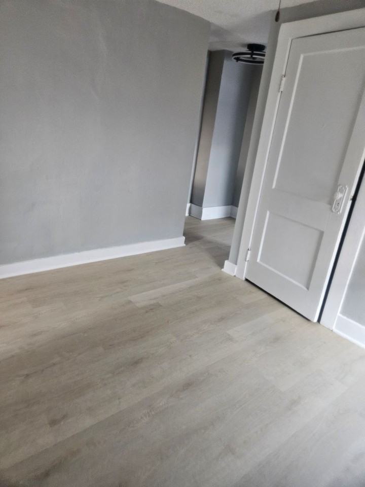 Frame Properties - Photo 2 of 12