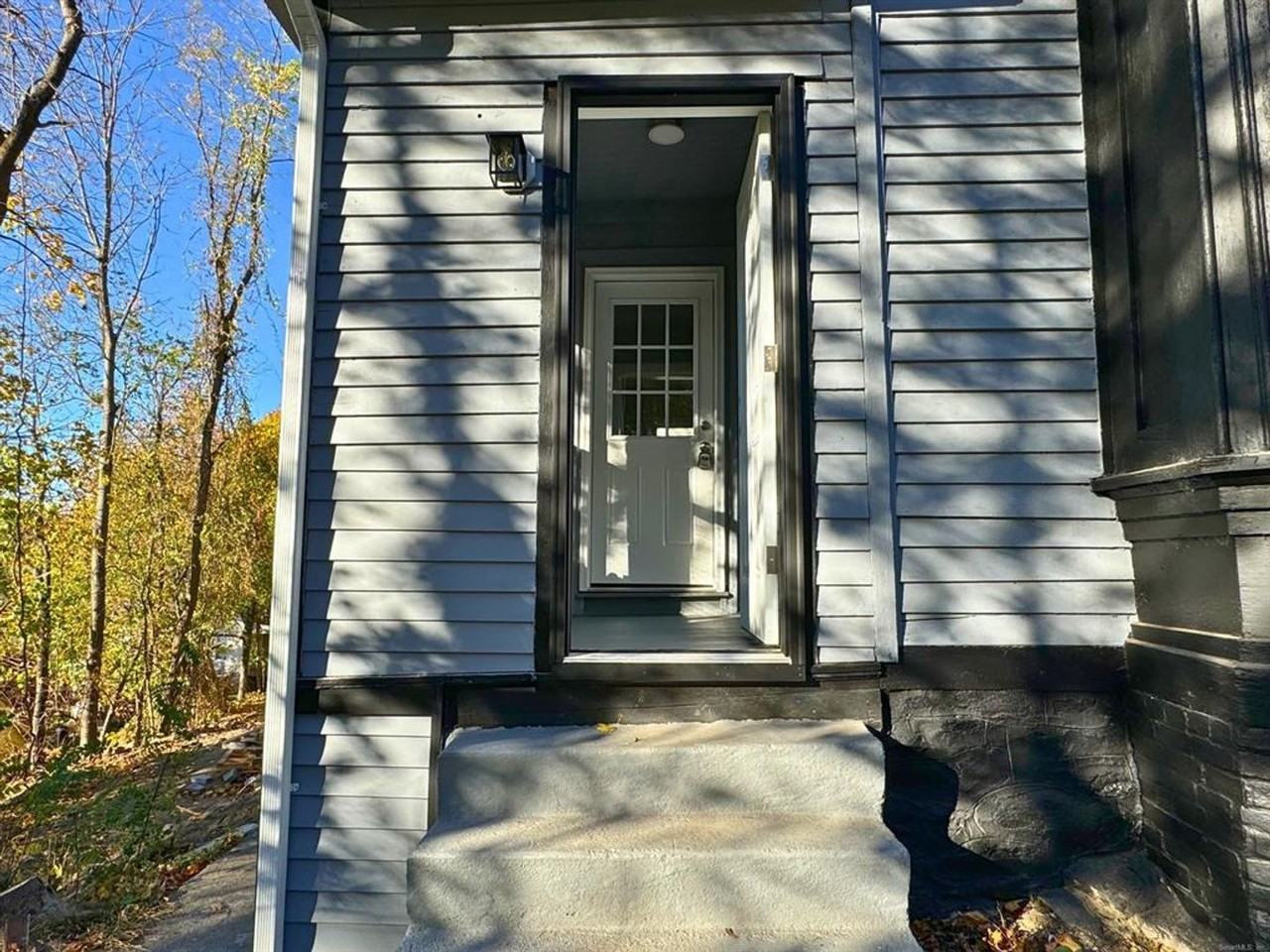 35 Mount Pleasant St - Photo 6 of 24