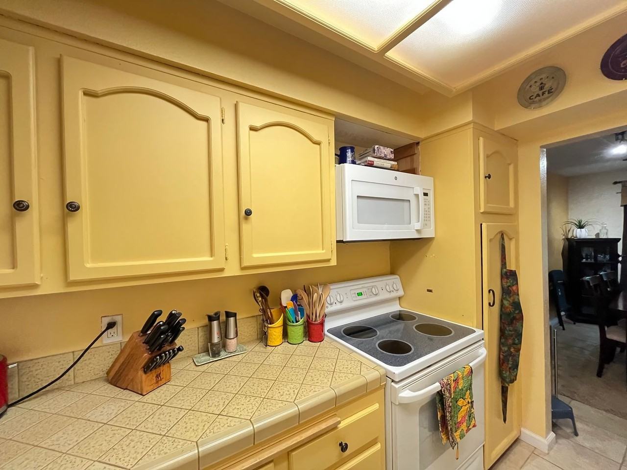 2801 Johnson Ave #7 - Photo 4 of 19