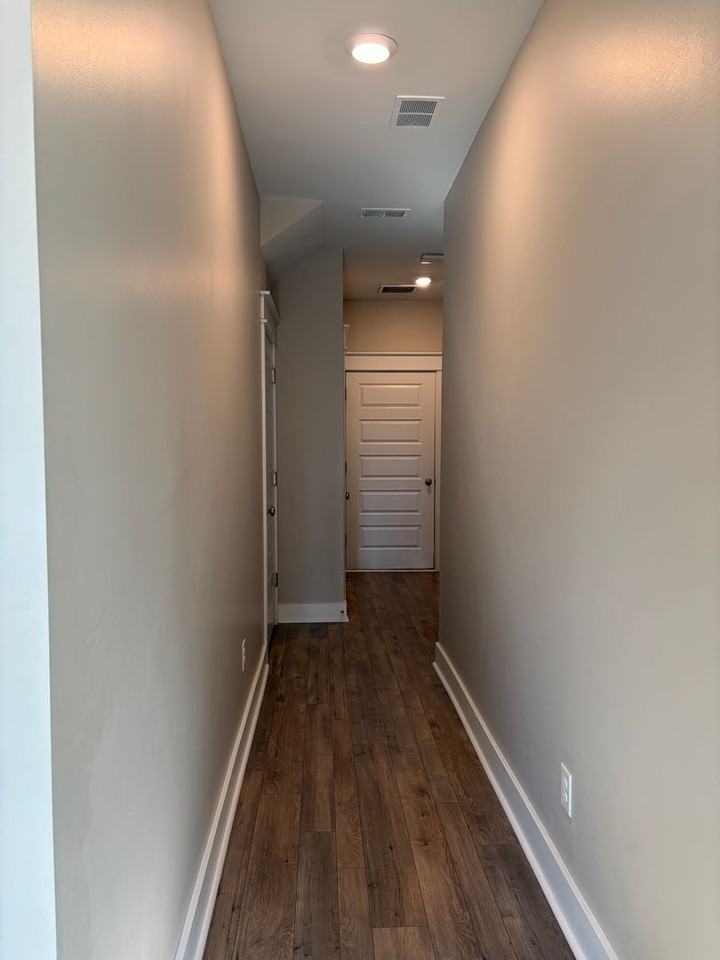 1623 Florentia St - Photo 3 of 48