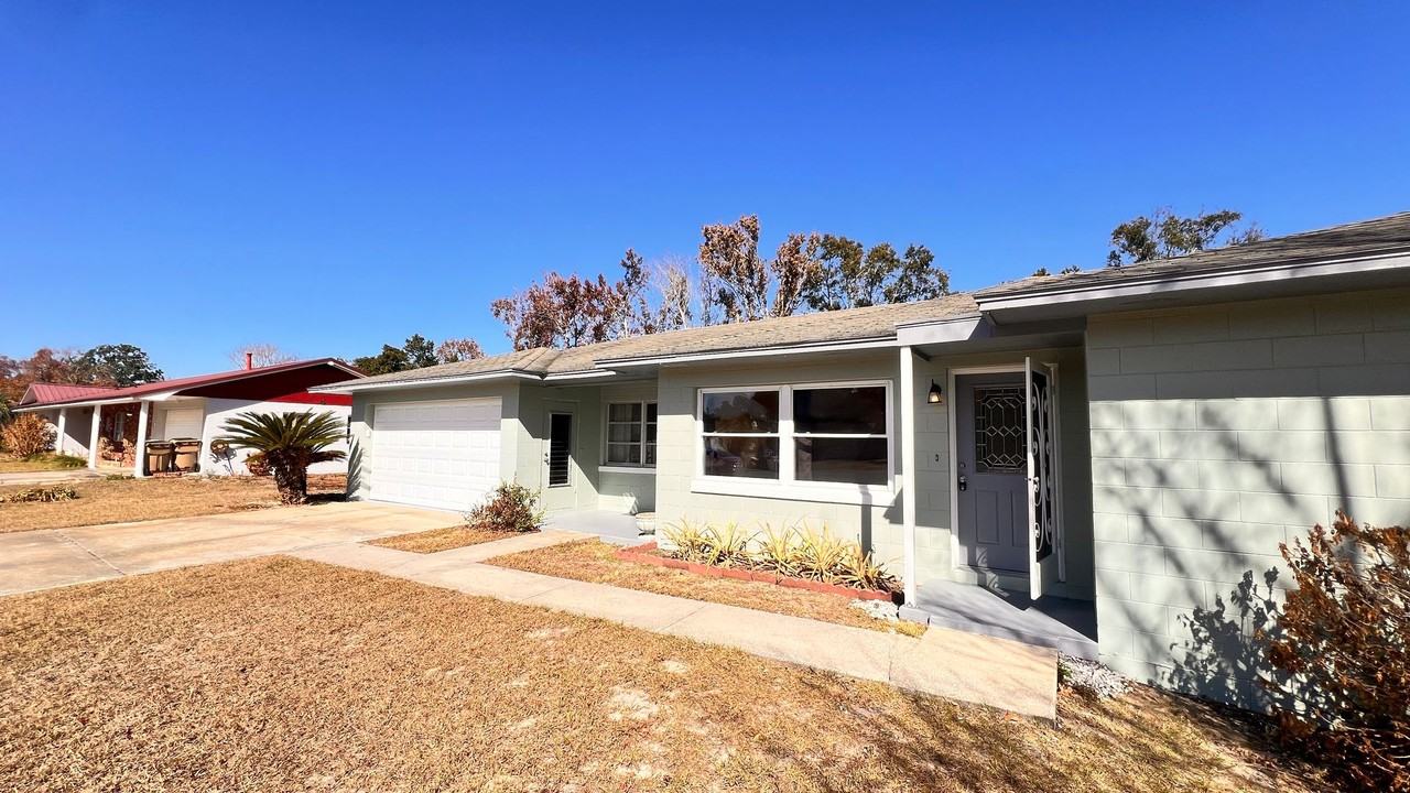 2271 Northland Rd - Photo 5 of 50