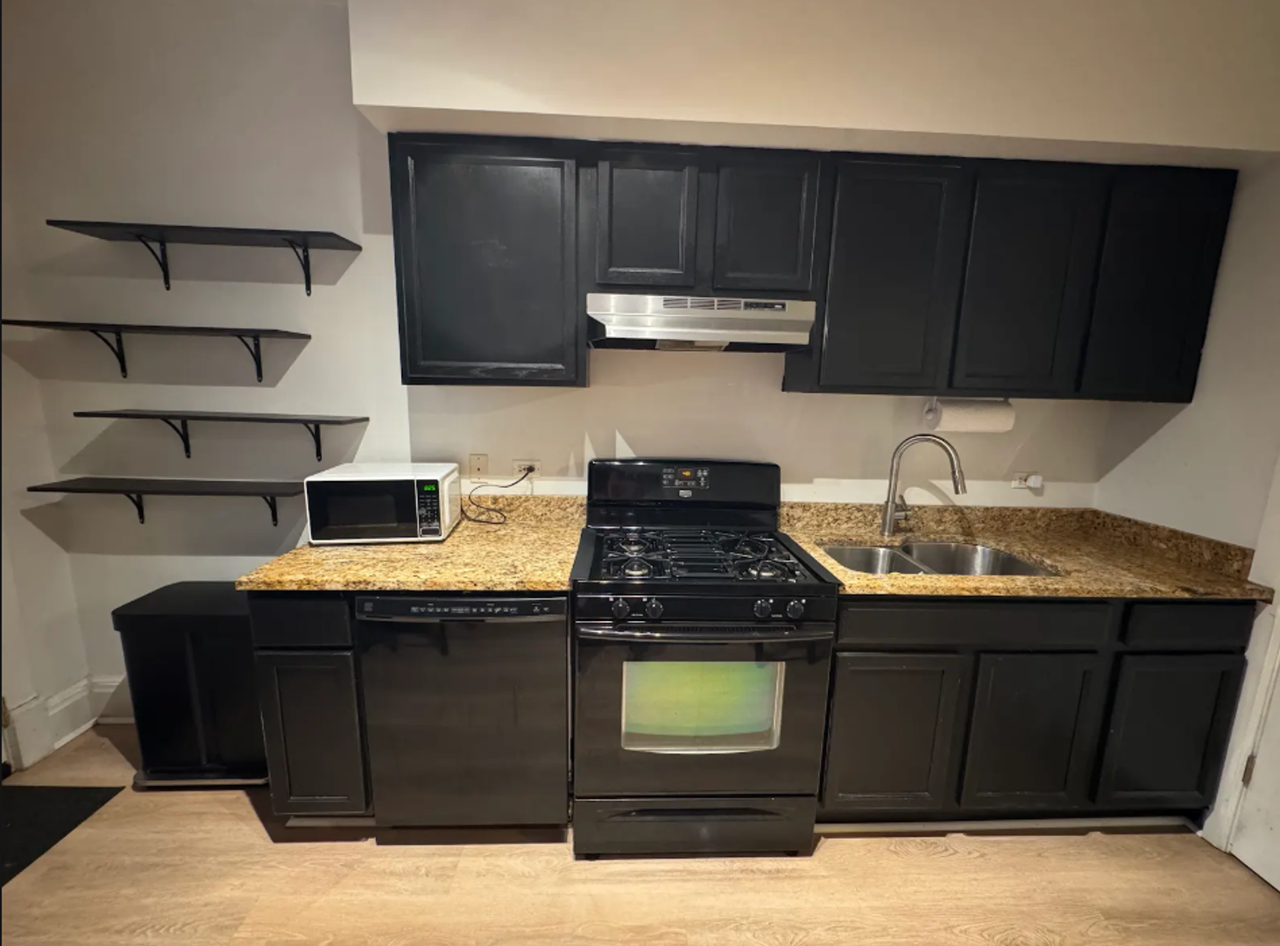 4354 W Washington Blvd #102 - Photo 5 of 14