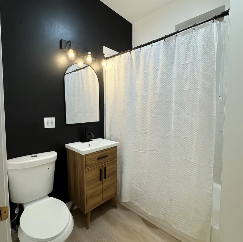 4354 W Washington Blvd #102 - Photo 7 of 14