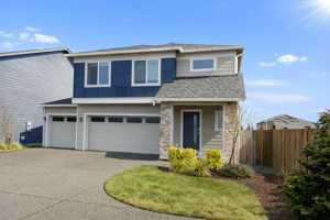 featured image of 8549 54th St Ne