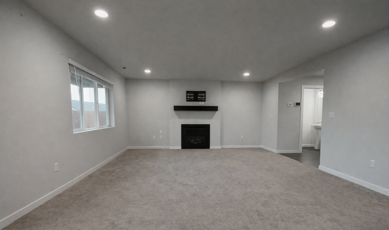8549 54th St Ne - Photo 4 of 31