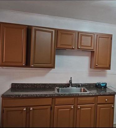 320 Willow St ##3 - Photo 2 of 17