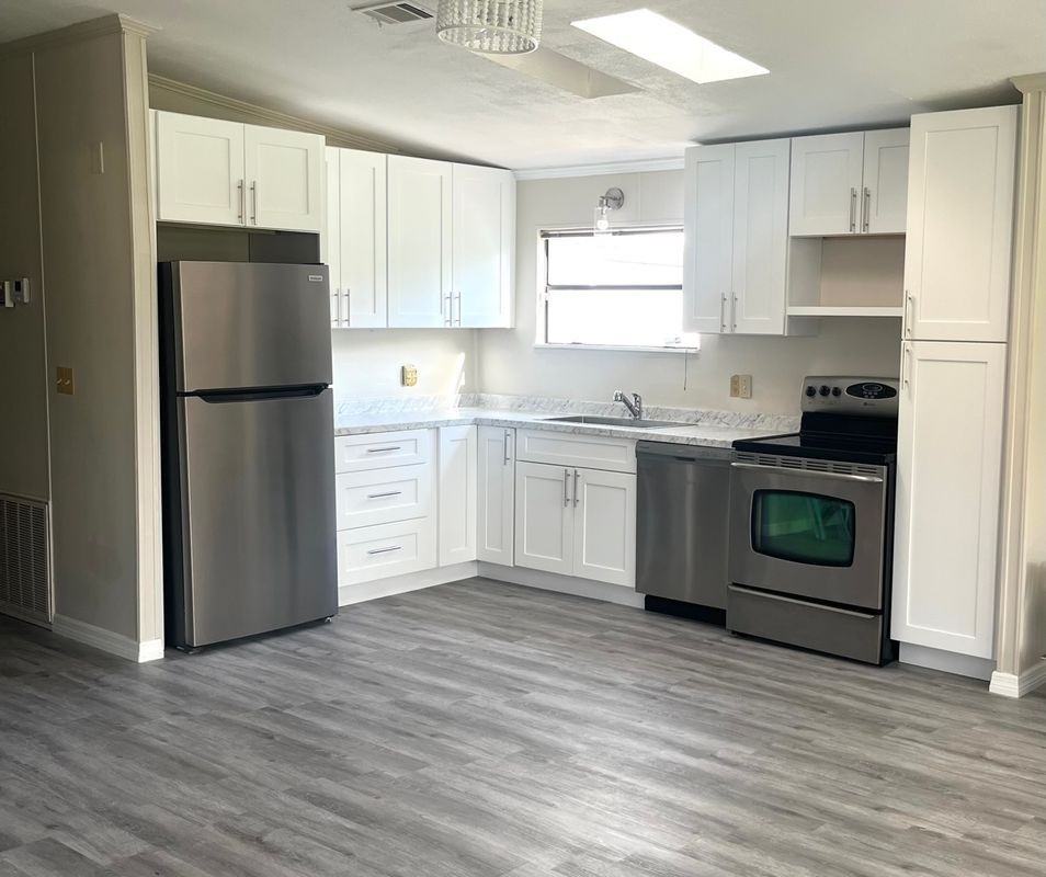 2376 Case Ln - Photo 2 of 13