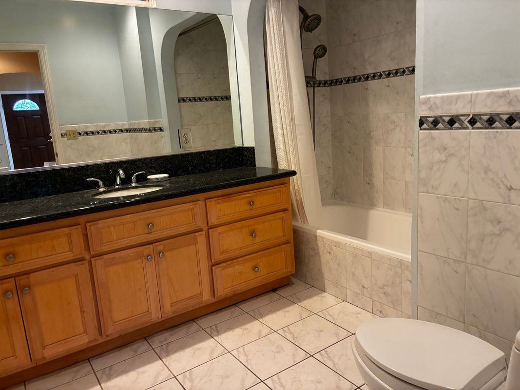 7946 Hershey St - Photo 6 of 10