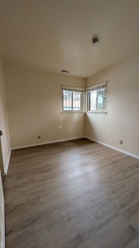 950 Folsom Ave - Photo 5 of 10