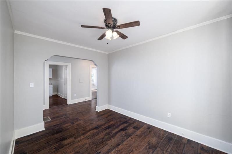 1908 Paulsen St - Photo 6 of 20