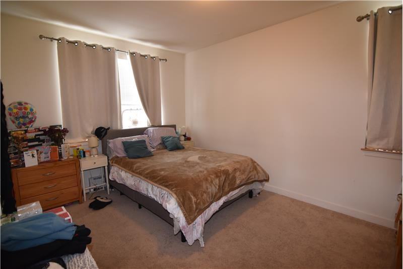 25 Bacon St - Photo 7 of 23