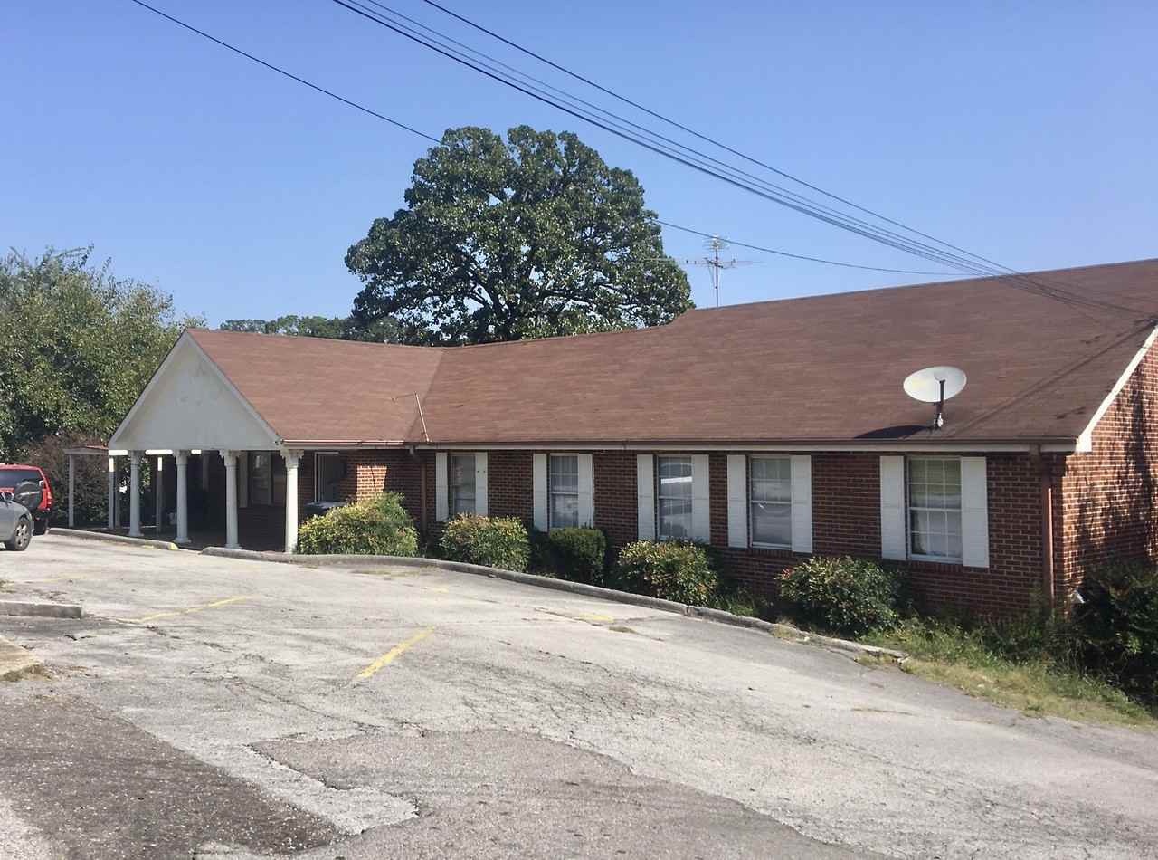 Greenslake Rd - Photo 2 of 9