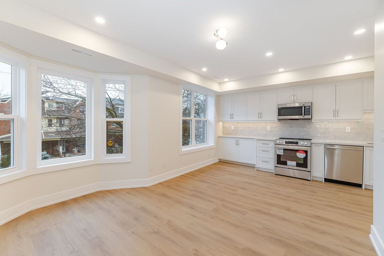 73 Dewson St #2ndFL - Photo 4 of 21