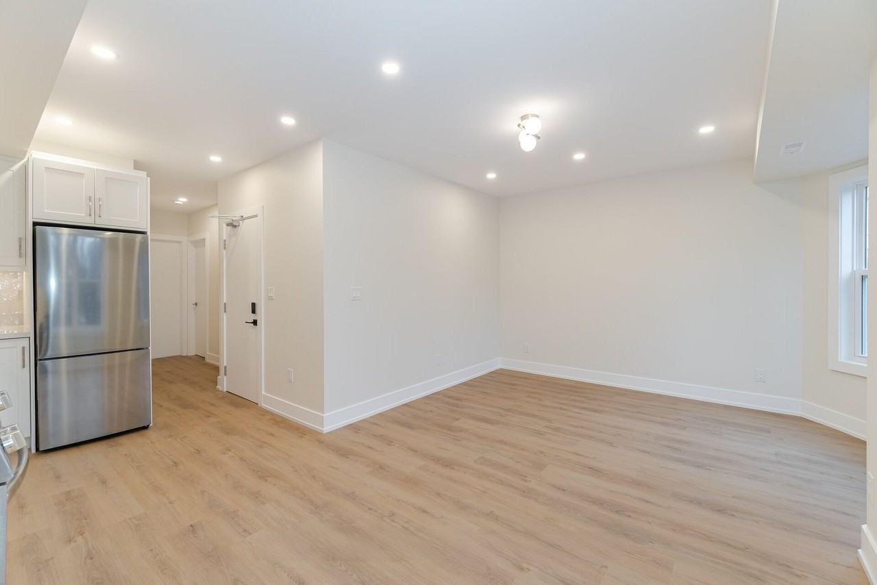 73 Dewson St #2ndFL - Photo 7 of 21