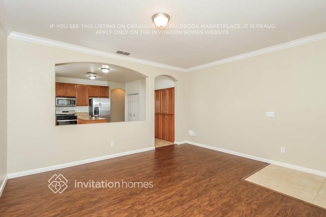 5548 Seedling Way - Photo 3 of 17