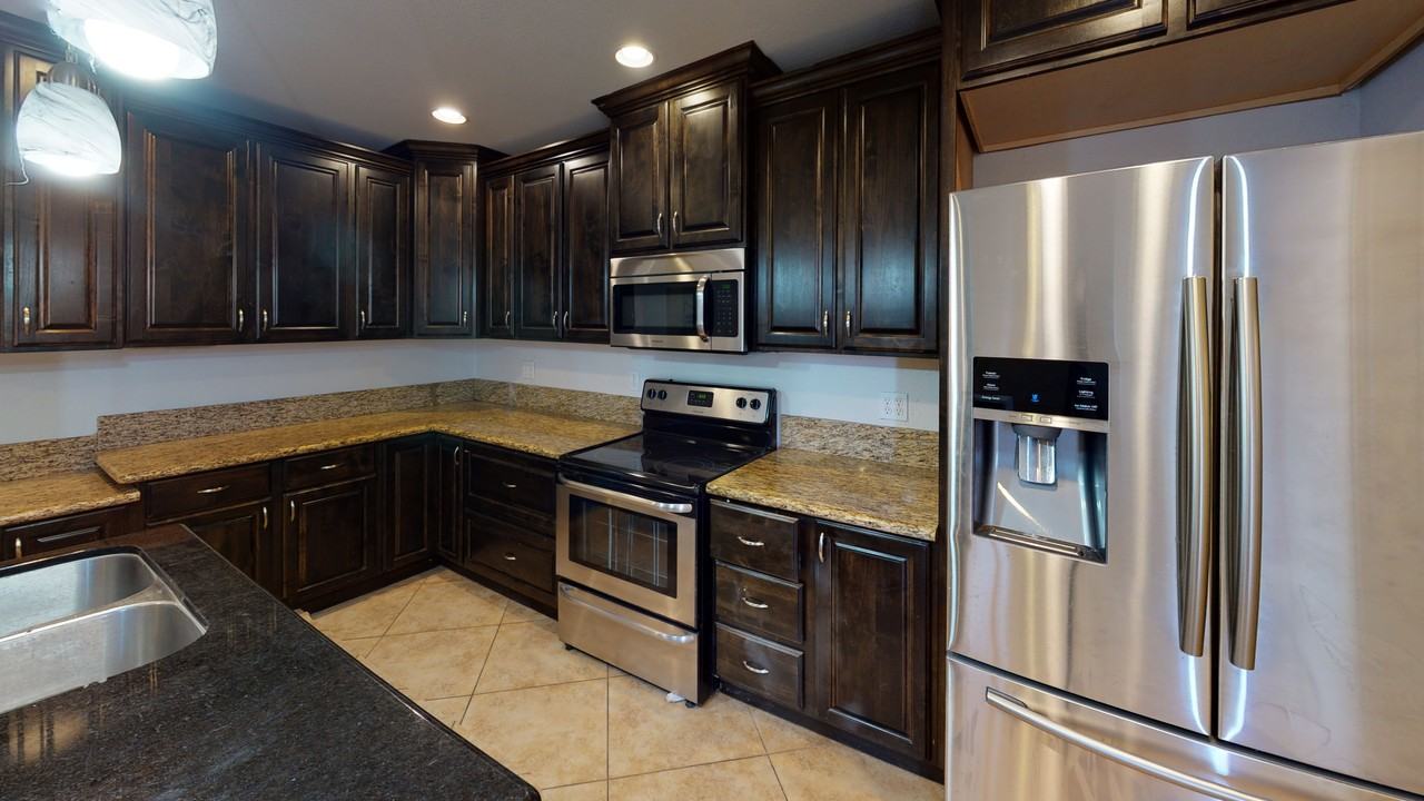 1206 E Redfield Rd #2 - Photo 3 of 20